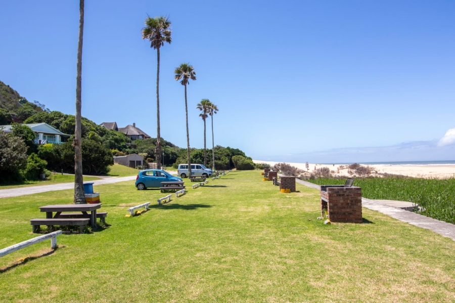 4 Bedroom Property for Sale in Seafield Eastern Cape